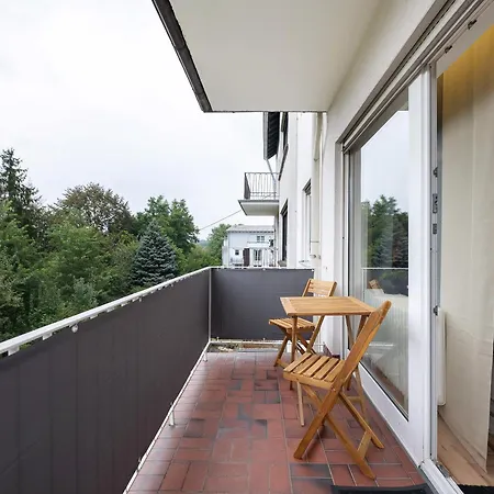 Neue 4 Zi Kueche Bad Parknaehe Apartment Neunkirchen  Exterior photo