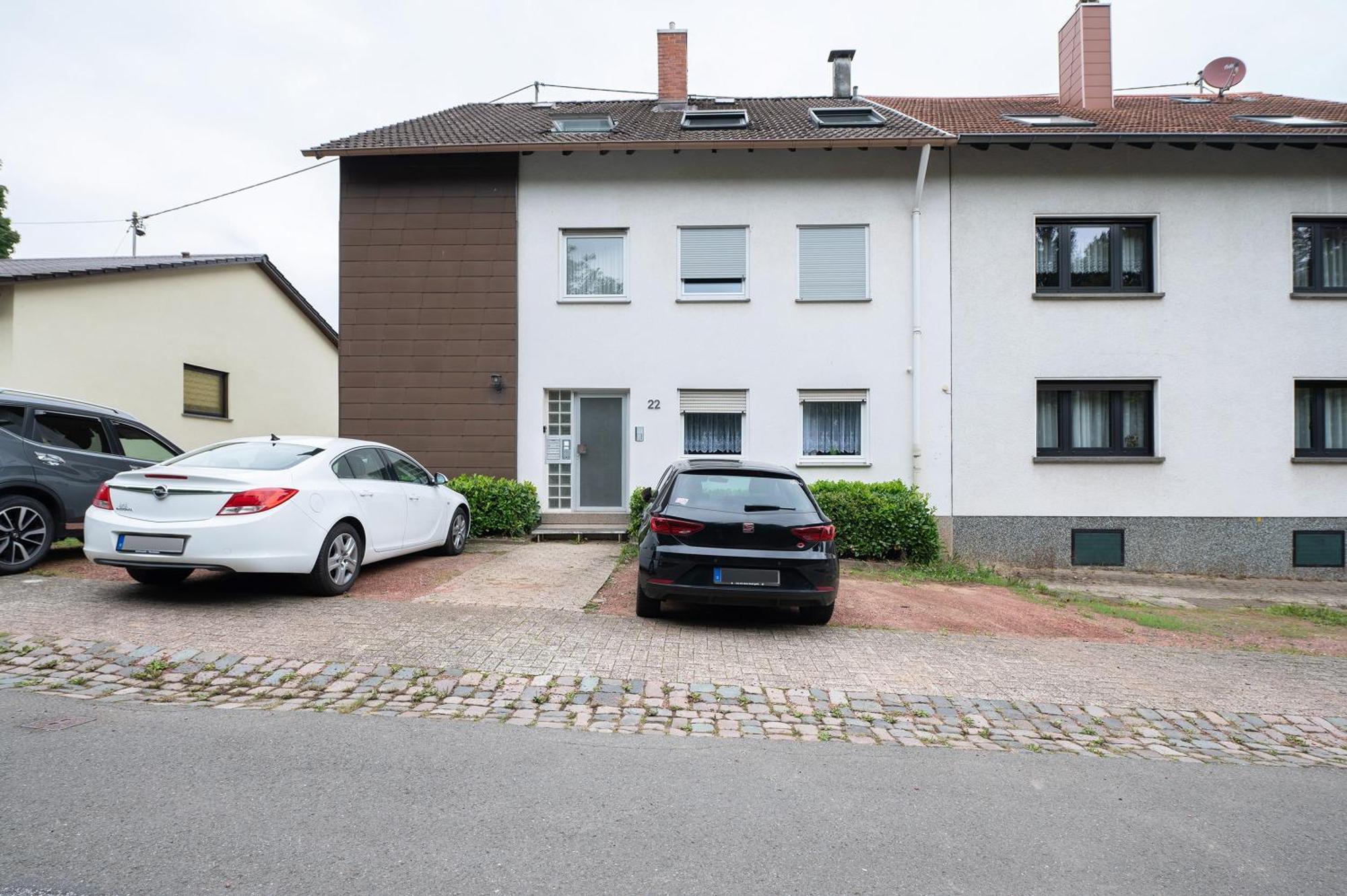 Neue 4 Zi Kueche Bad Parknaehe